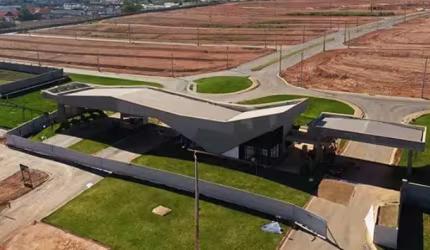 Ágio Lote de Esquina Vinhas Flamboyant Lote à Venda, 350.01 por R$ 525.000 no setor Residencial Marília FL20659