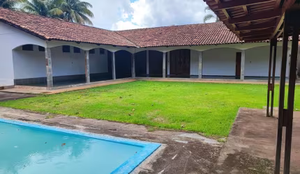 Casa Pronta - Setor Sudoeste  Casa de Rua com 3 Quarto(s) e 4 banheiro(s) à Venda, 550 por R$ 1.600.000 no setor Setor Sudoeste TA20687