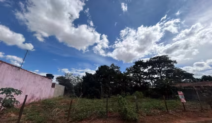 LOTE DE RUA  Lote à Venda, 375.3 por R$ 130.000 no setor Loteamento Real Grandeza AD20811