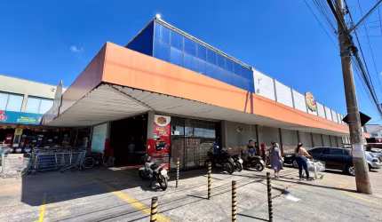 PREDIO COMERCIAL AD20938