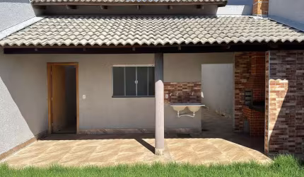 Casa 3 Quartos 1 Suíte Buriti Sereno. Casa de Rua com 3 Quarto(s) e 2 banheiro(s) à Venda, 100 por R$ 330.000 no setor Buriti Sereno TA21318