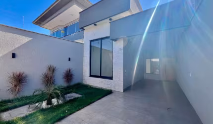 Residêncial Morumbi   Casa de Rua com 3 Quarto(s) e 2 banheiro(s) à Venda, 120 por R$ 750.000 no setor Residencial Morumbi  FL21334