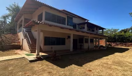 Bela chácara com área verde no Condomínio Alto da Boa Vista Chácara à Venda, 418 por R$ 2.730.000 VN21744