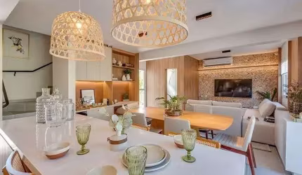 Ágio Ágio casa Jardins Berlim Casa em Condomínio com 4 Quarto(s) e 4 banheiro(s) à Venda, 126.05 por R$ 1.030.000 no setor Área Administrativa IN21977