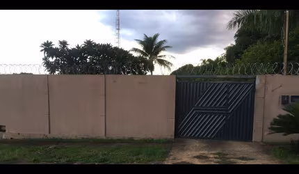 CASA DE RUA  Casa de Rua com 3 Quarto(s) e 2 banheiro(s) à Venda, 129.98 por R$ 530.000 no setor Aeroviário AD22422