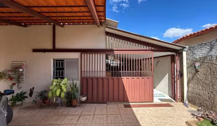 CASA VILA MARIA LUIZ Casa de Rua com 3 Quarto(s) e 3 banheiro(s) à Venda, 234.03 por R$ 480.000 no setor Vila Maria Luiza AD22878