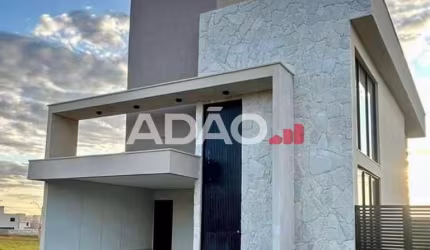 Casa Sobrado no Jardins Parma Casa em Condomínio com 3 Quarto(s) e 4 banheiro(s) à Venda, 220 por R$ 1.550.000 no setor Centro AD23006