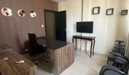 Sala Comercial no Centro Prédio Comercial à Venda, 46.9 por R$ 135.000 no setor Setor Central AD23482