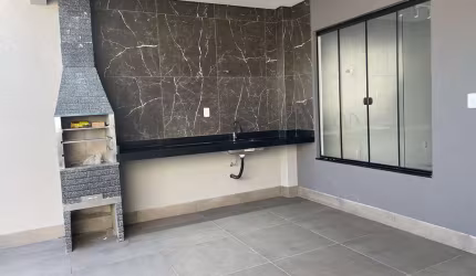 Casa 2 Quartos sendo 1 Suíte, no residencial Santa Fé Casa de Rua com 2 Quarto(s) e 2 banheiro(s) à Venda, 83 por R$ 330.000 no setor Residencial Santa Fé I VN24002