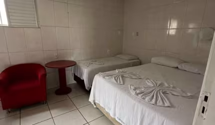 HOTEL METROPOLE Prédio Comercial à Venda, 857 por R$ 6.300.000 no setor Setor Leste Universitário IN24305