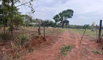 CHACARA - SANTA BARBARA DE GOIAS Chácara à Venda, 4000 por R$ 125.000 AD24498
