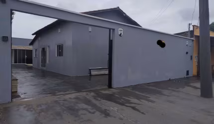 Residência Casa de Rua com 2 Quarto(s) e 3 banheiro(s) à Venda, 146.97 por R$ 490.000 no setor Jardim Real AD24718