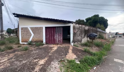 Casa de 3 quartos, sendo 2 suítes, com 191 m² de área construída no Jardim Caravelas Casa de Rua com 3 Quarto(s) e 3 banheiro(s) à Venda, 191 por R$ 330.000 no setor Jardim Caravelas AD24802