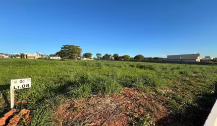 Condomínio Recanto dos Ipês Lote à Venda, 1800 por R$ 300.000 no setor Residencial Recanto dos Ipês FL24804