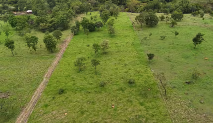 Área rural de 20 mil m² em  Bonfinopolis  Chácara à Venda, 20000 por R$ 318.000 AD24841
