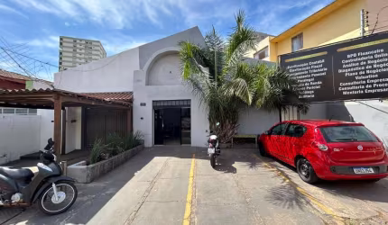CASA COMERCIAL SETOR SUL Casa de Rua com 2 Quarto(s) e 3 banheiro(s) à Venda, 700 por R$ 1.200.000 no setor Setor Sul ST24984