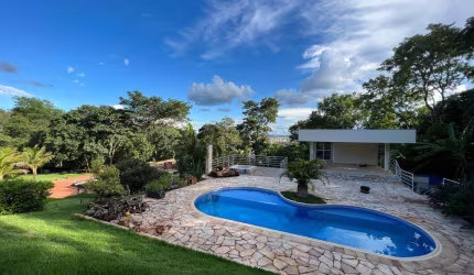 Casa térrea de 4 suítes no Residencial Aldeia do Vale em Goiânia/GO Casa em Condomínio com 4 Quarto(s) e 7 banheiro(s) à Venda, 360 por R$ 3.850.000 no setor Residencial Aldeia do Vale AD25378