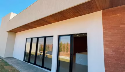 Casa Térrea Jardins Capri Casa em Condomínio com 3 Quarto(s) e 4 banheiro(s) à Venda, 423 por R$ 1.600.000 no setor Jardins Capri AD25460