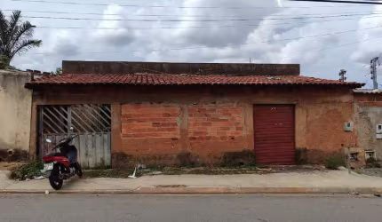 Casa de Rua  Casa de Rua com 2 Quarto(s) e 1 banheiro(s) à Venda, 250 por R$ 215.000 no setor Jardim Tiradentes IN25709