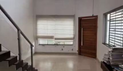 CASA SOBRADO Sobrado com 3 Quarto(s) e 1 banheiro(s) à Venda, 229 por R$ 850.000 no setor Jardim Santo Antonio VN25887