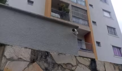 vendo apartamento  de 3 Quartos no Negrão de lima Apartamento com 3 Quarto(s) e 1 banheiro(s) à Venda, 80 por R$ 250.000 no setor Setor Negrão de Lima VN26108