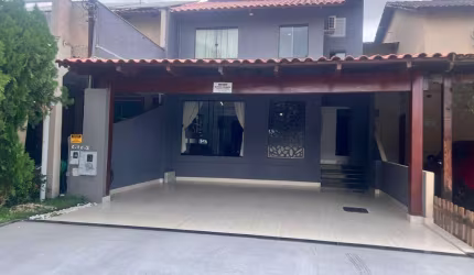 Sobrado no Condomínio  Residencial Brasília Sul -Aparecida de Goiania   Casa em Condomínio com 3 Quarto(s) e 3 banheiro(s) à Venda, 290 por R$ 1.350.000 no setor Setor Ocidente da Vila Brasília SL2620
