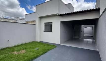 Casa em Senador Canedo no Solar Monte Cristo Casa de Rua com 1 Quarto(s) e 1 banheiro(s) à Venda, 82.5 por R$ 279.000 no setor Solar Monte Cristo SL26254