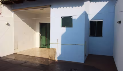 CASA 3 QUARTOS MOINHO DOS VENTOS Casa de Rua com 3 Quarto(s) e 2 banheiro(s) à Venda, 104.33 por R$ 450.000 no setor Moinho dos Ventos AD26335