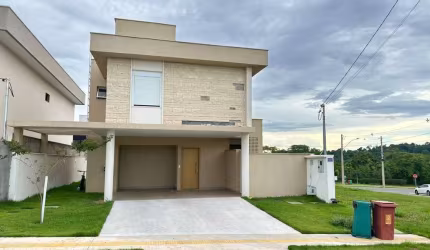 Ágio Sobrado no Condomínio Jardins Bolonha Sobrado com 3 Quarto(s) e 4 banheiro(s) à Venda, 166 por R$ 1.080.000 no setor Jardins Bolonha SL26457