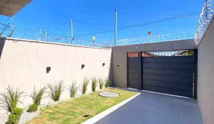 Casa Térrea de 130m2 com Hidromassagem Casa de Rua com 3 Quarto(s) e 3 banheiro(s) à Venda, 130 por R$ 515.000 no setor Independência AU26863