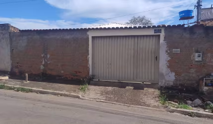 Residência Casa de Rua com 3 Quarto(s) e 1 banheiro(s) à Venda, 160 por R$ 160.000 no setor Jardim Tiradentes AD27085