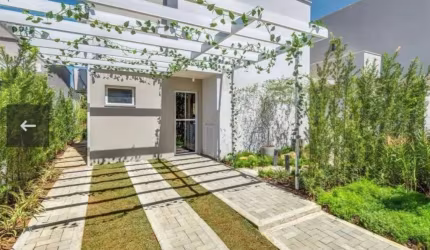 Ágio Ótima casa Jardins Berlim Casa em Condomínio com 3 Quarto(s) e 2 banheiro(s) à Venda, 100 por R$ 800.000 no setor Jardins Berlim AU27194