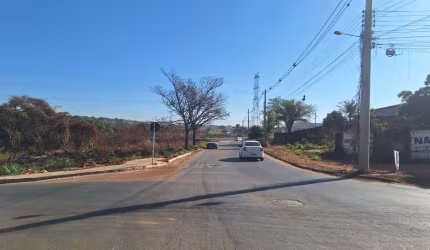 Lote comercial no Polo Induatrial Lote à Venda, 2052.5 por R$ 1.100.000 no setor Setor Pampulha TA27209