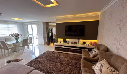 Duplex maravilhoso com linda vista e jacuzzi no setor Bueno Apartamento Duplex com 3 Quarto(s) e 5 banheiro(s) à Venda, 215 por R$ 2.050.000 no setor Setor Bueno ST27507