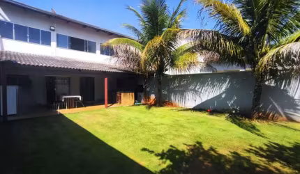 SOBRADO C/ 3 PAVIMENTOS NO ST. PARQUE DAS FLORES Casa de Rua com 2 Quarto(s) e 3 banheiro(s) à Venda, 376 por R$ 780.000 no setor Parque das Flores VN19383