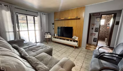Casa com 3 quartos no Setor Santo Hilário Casa de Rua com 3 Quarto(s) e 1 banheiro(s) à Venda, 222 por R$ 370.000 no setor Santo Hilário AU27447