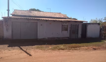 Casa no Buriti Sereno Casa de Rua com 3 Quarto(s) e 1 banheiro(s) à Venda, 178.3 por R$ 310.000 no setor Jardim Buriti Sereno AD27562