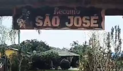 CHÁCARA MOBILIADA NO CONDOMÍNIO NOVA ITÁLIA  Chácara à Venda, 2100 por R$ 850.000 AD27311