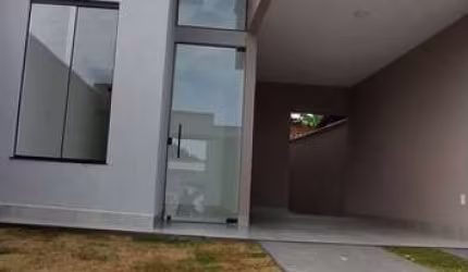 Casa no Setor dos Girassois  Casa de Rua com 3 Quarto(s) e 2 banheiro(s) à Venda, 112 por R$ 340.000 no setor Jardim dos Girassóis IN27881