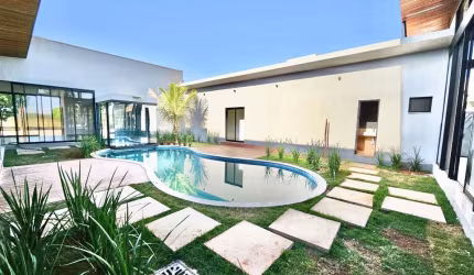 Portal do Sol Green Casa em Condomínio com 4 Quarto(s) e 5 banheiro(s) à Venda, 550 por R$ 6.500.000 no setor Residencial Goiânia Golfe Clube AX24916