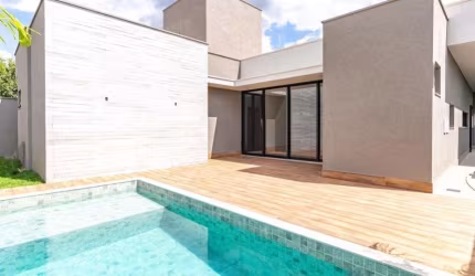Portal do Sol Green  Casa em Condomínio com 4 Quarto(s) e 5 banheiro(s) à Venda, 253 por R$ 2.400.000 no setor Residencial Goiânia Golfe Clube AX25217