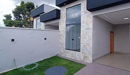 Vendo Casa de 3 Quartos no Setor Condomínio das Esmeraldas Casa de Rua com 3 Quarto(s) e 3 banheiro(s) à Venda, 125 por R$ 500.000 no setor Condomínio das Esmeraldas VN28029
