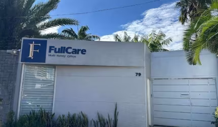 Casa e Escritório (Conforto e Praticidade no Setor Sul) Casa de Rua com 3 Quarto(s) e 2 banheiro(s) à Venda, 332 por R$ 2.500.000 no setor Setor Sul AD27763