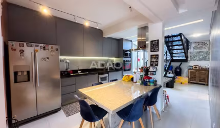 CASA EM CONDOMÍNIO Casa em Condomínio com 4 Quarto(s) e 3 banheiro(s) à Venda, 139.69 por R$ 765.000 no setor Jardim América AD28019