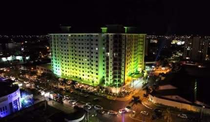 Vendo Flat de 1 Quarto em Caldas Novas no Thermas Boulevard Suítes Apartamento com 1 Quarto(s) e 2 banheiro(s) à Venda, 32 por R$ 180.000 no setor Do Turista VN28167
