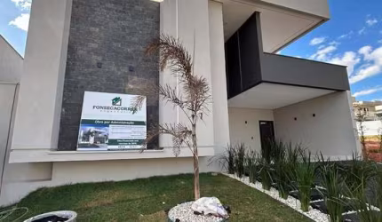 Casa Térrea no Condomínio Jardins Bolonha Casa em Condomínio com 3 Quarto(s) e 4 banheiro(s) à Venda, 161 por R$ 1.160.000 no setor Jardins Bolonha SL27662