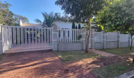 Casa no Condomínio Fechado Villa Verde Casa em Condomínio com 4 Quarto(s) e 4 banheiro(s) à Venda, 252.65 por R$ 1.200.000 no setor Residencial Villa Verde AD28296