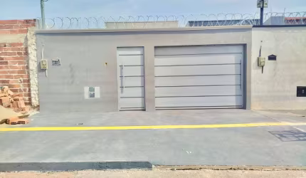 Casa Impecavel à venda com 120m², 3 Quartos e 2 Vagas Casa de Rua com 3 Quarto(s) e 2 banheiro(s) à Venda, 70 por R$ 380.000 no setor Parque da Nacoes AD28465