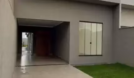 Casa Térrea Jd. Helvécia  Casa de Rua com 3 Quarto(s) e 2 banheiro(s) à Venda, 145 por R$ 550.000 no setor Jardim Helvecia IN28549