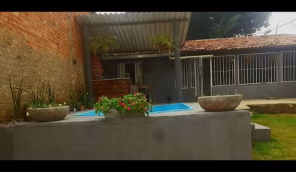 CASA JARDIM CARAVELAS  Casa de Rua com 2 Quarto(s) e 1 banheiro(s) à Venda, 0.87 por R$ 250.000 no setor Setor Garavelo ST28444